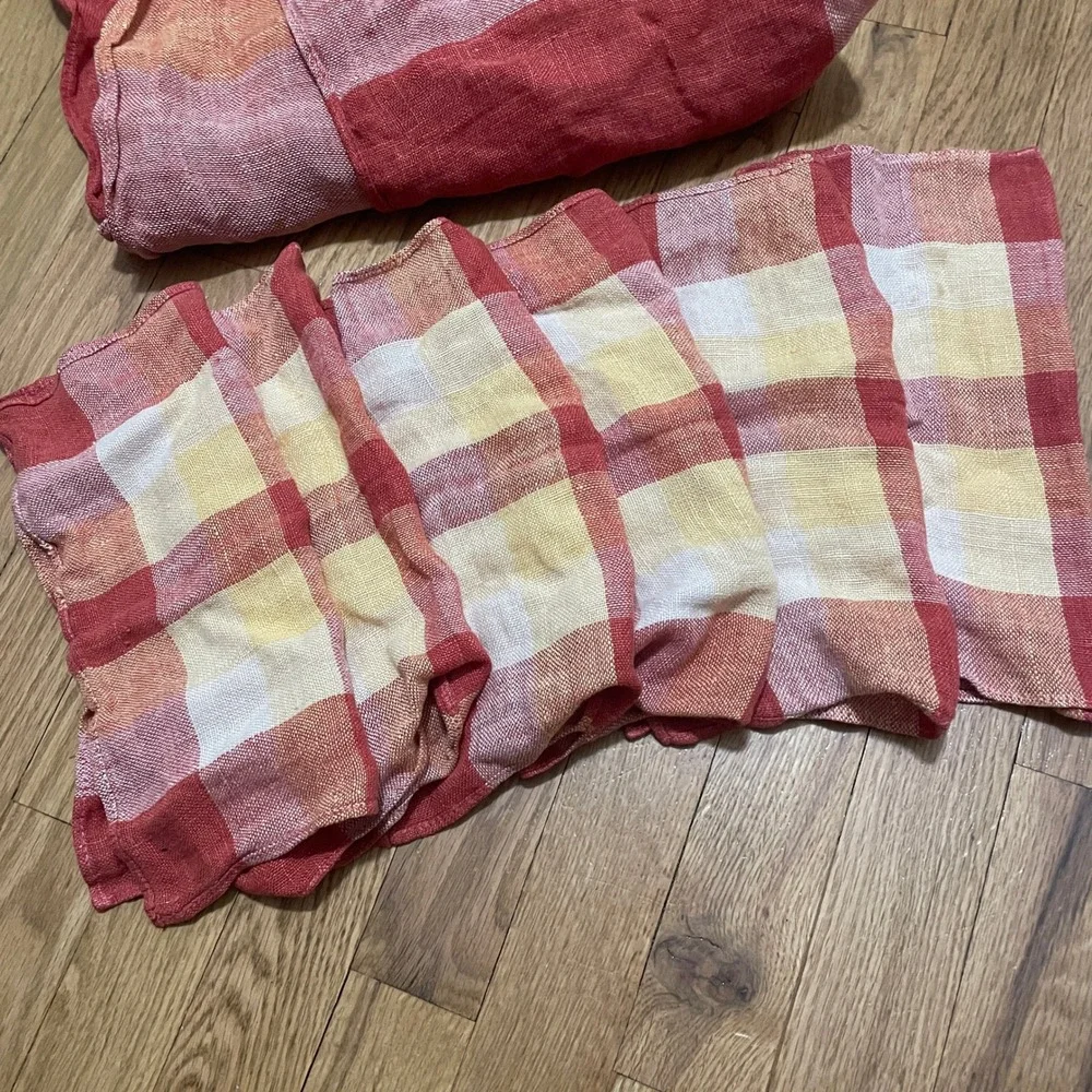 VTG Red Orange Linen Buffalo Check Tablecloth and 6 Napkins Set Farmhouse 48x48